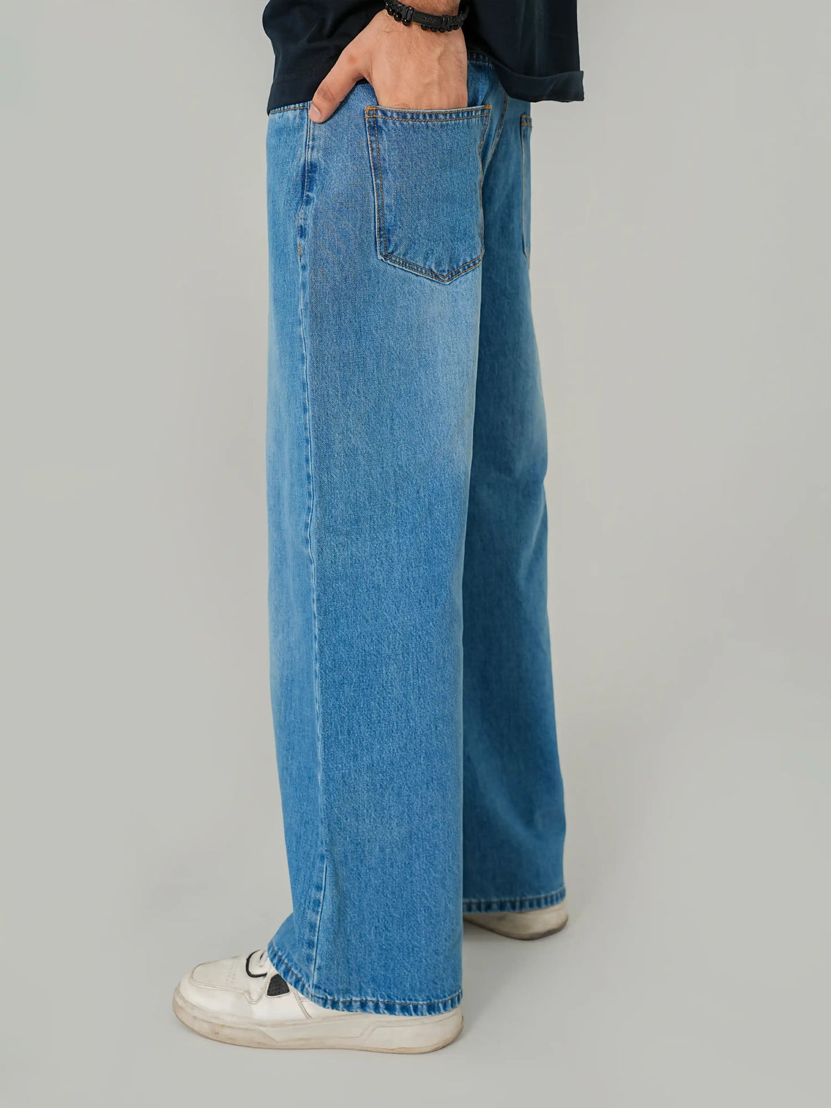 Vintage Wide-Leg Jeans