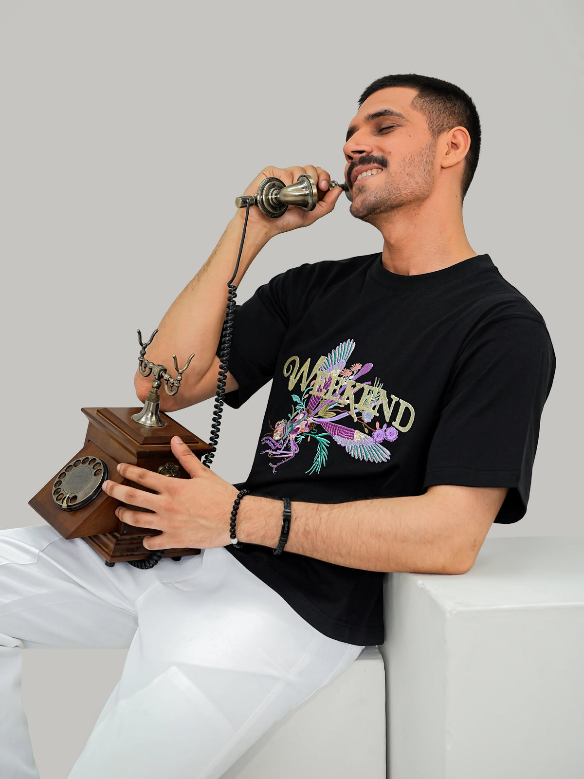 Weekend Dragonfly Tee - Black
