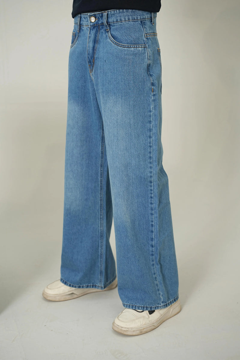 Baggy - WEEKEND - I Dress Like I Dream It