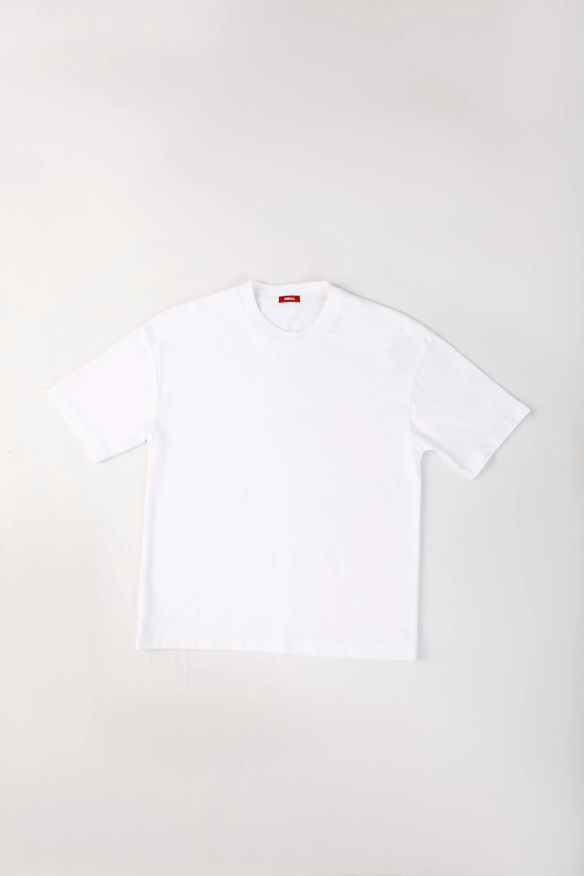 Cropped Basic Tee - WEEKEND - I Dress Like I Dream It