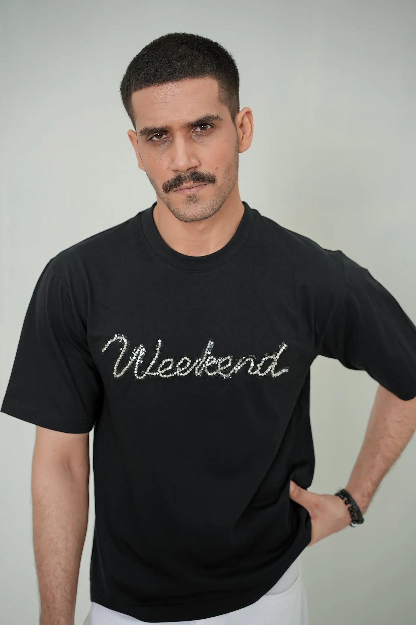 Rhinestone "Weekend" Relaxed Fit - WEEKEND - I Dress Like I Dream It